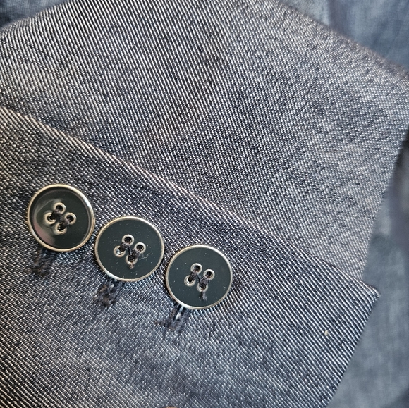 7th Avenue New York & Company blue blazer. 4 - Picture 4 of 9